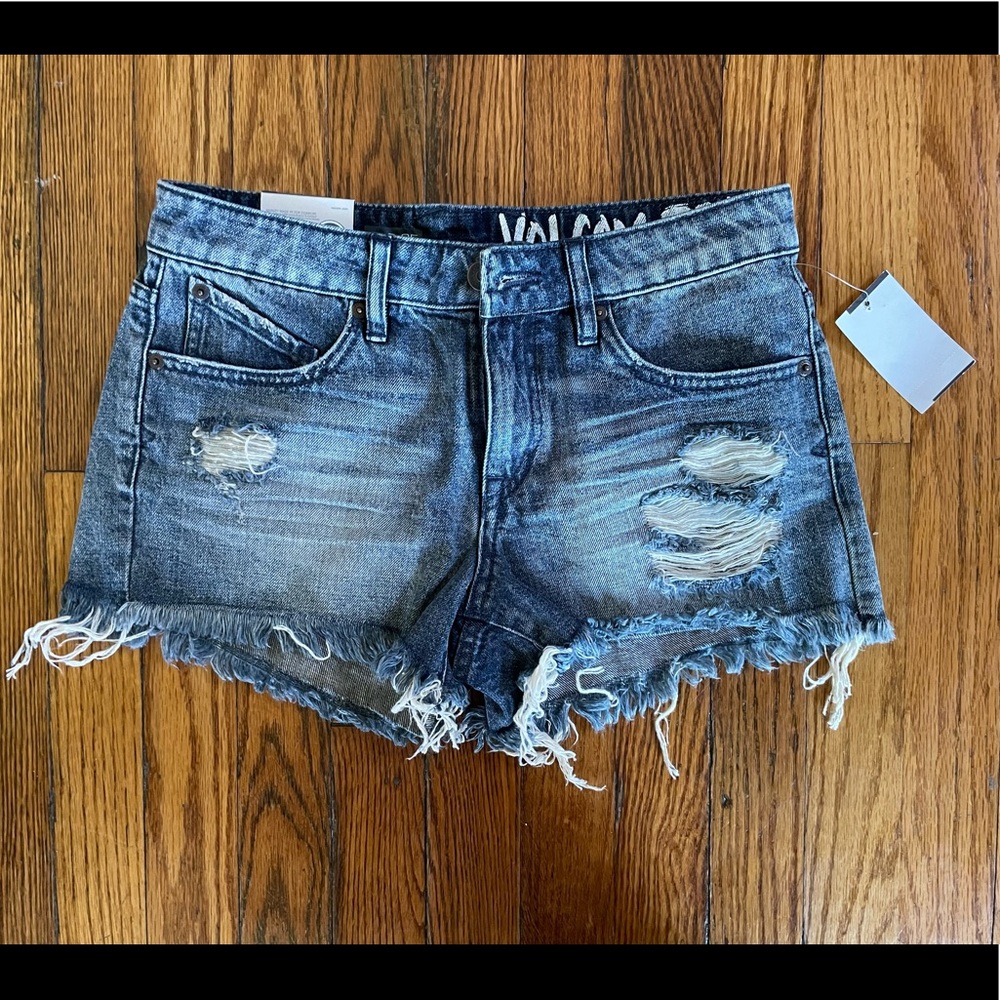 Volcom cut off denim shorts